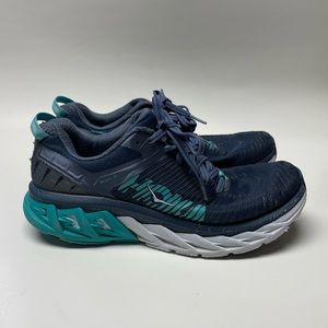 HOKA Arahi 2 Womens size 7.5